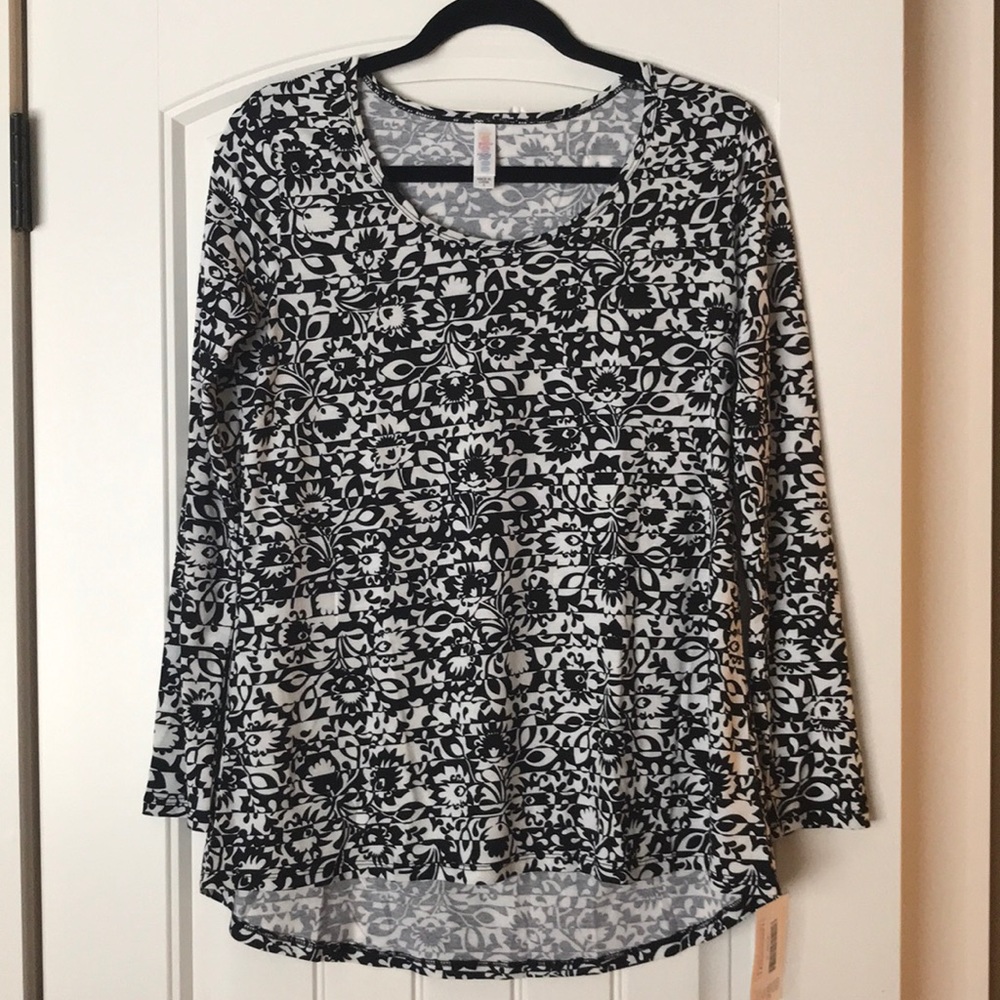 LLR Black and White Lynnae